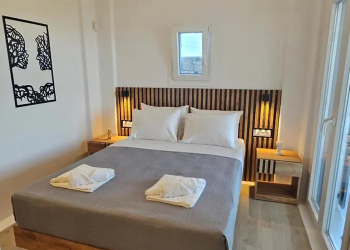 Aether Mykonos 3br With Serene Port & Town Views *