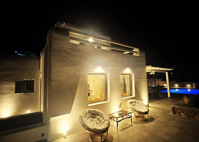 Aether Mykonos 3br With Serene Port & Town Views וילה טורלוס