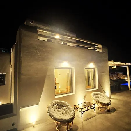 Aether Mykonos 3br With Serene Port & Town Views فيلة تورلوس